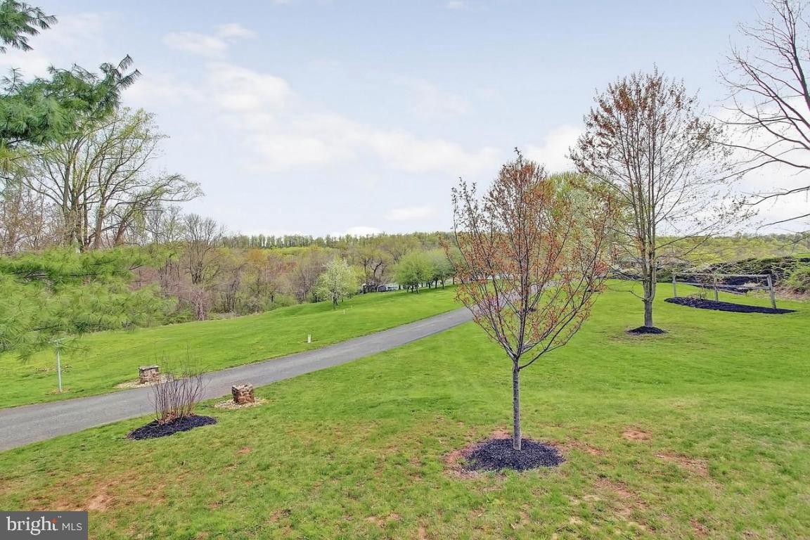 75 Mountain Road Denver, PA 17517 - Photo 9 of 35