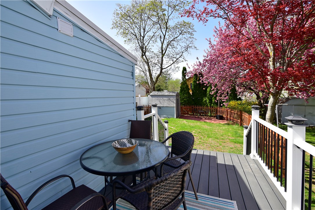 89 Rock Avenue Warwick, RI 02889 - Photo 28 of 42
