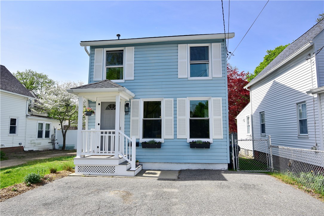 89 Rock Avenue Warwick, RI 02889 - Photo 3 of 42