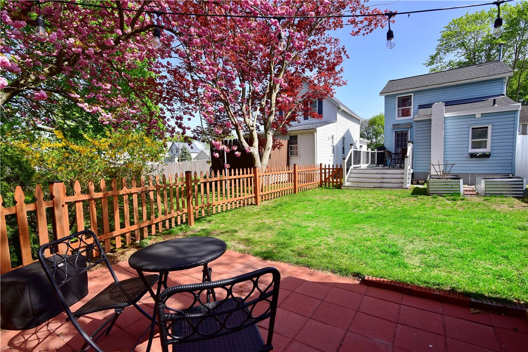 89 Rock Avenue Warwick, RI 02889 - Photo 35 of 42