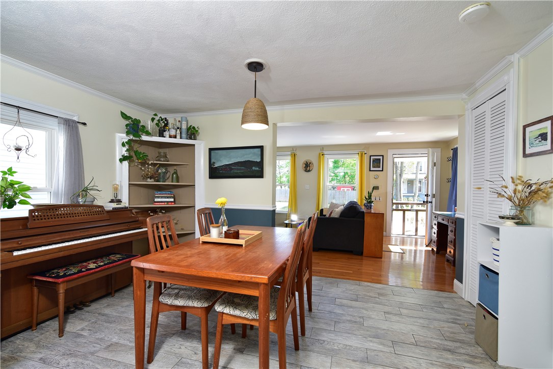 89 Rock Avenue Warwick, RI 02889 - Photo 10 of 42