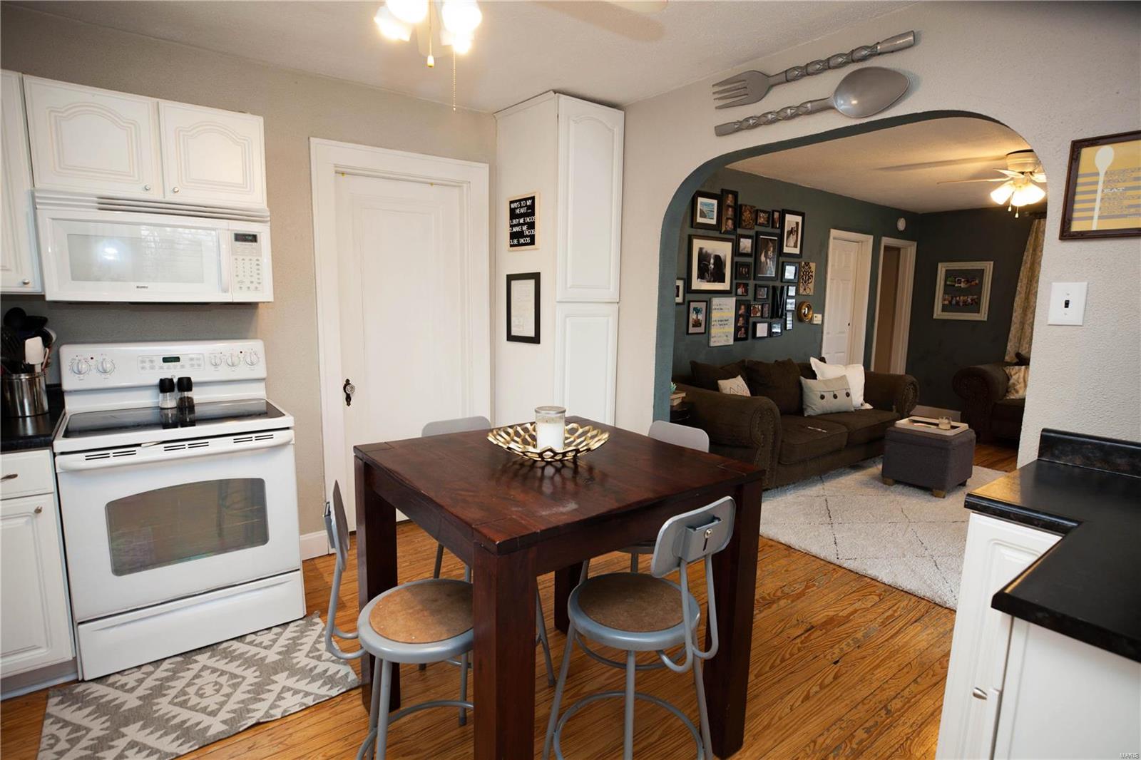 9740 Greenridge Heights Road Fairview Heights, IL 62208 - Photo 12 of 34 Gallery Image 12