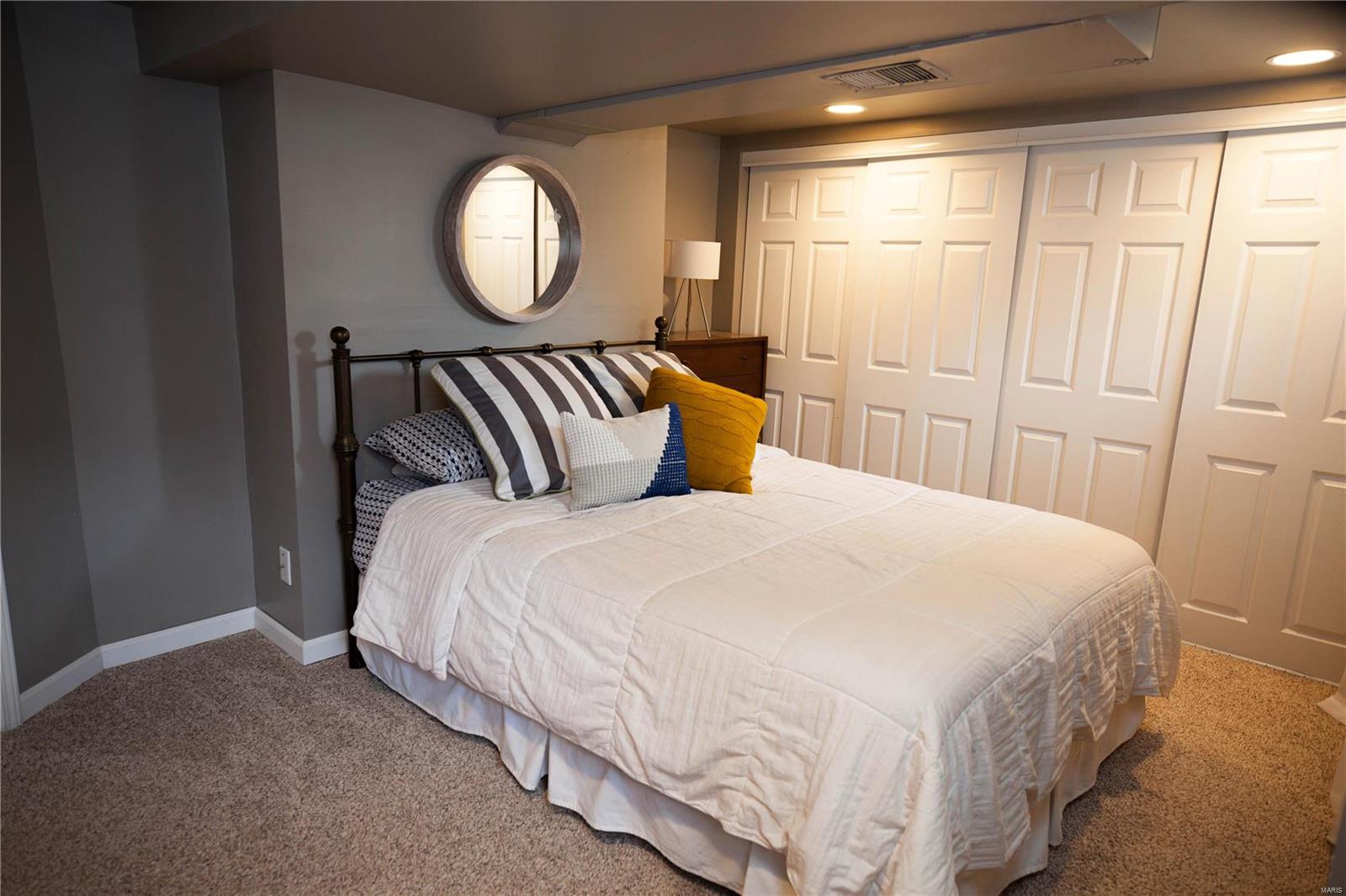 9740 Greenridge Heights Road Fairview Heights, IL 62208 - Photo 33 of 34 Gallery Image 33