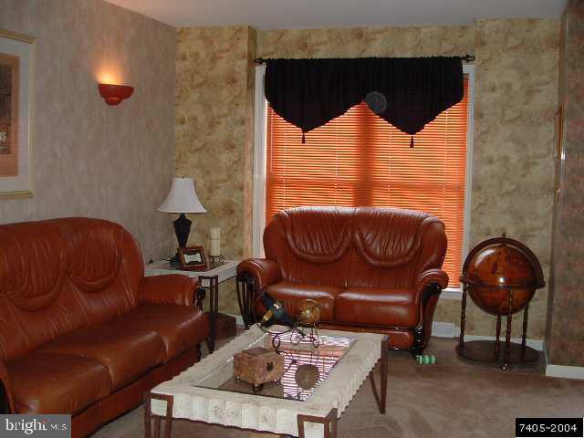 135 Thomas Drive, Unit 130 York, PA 17404 - Photo 4 of 8
