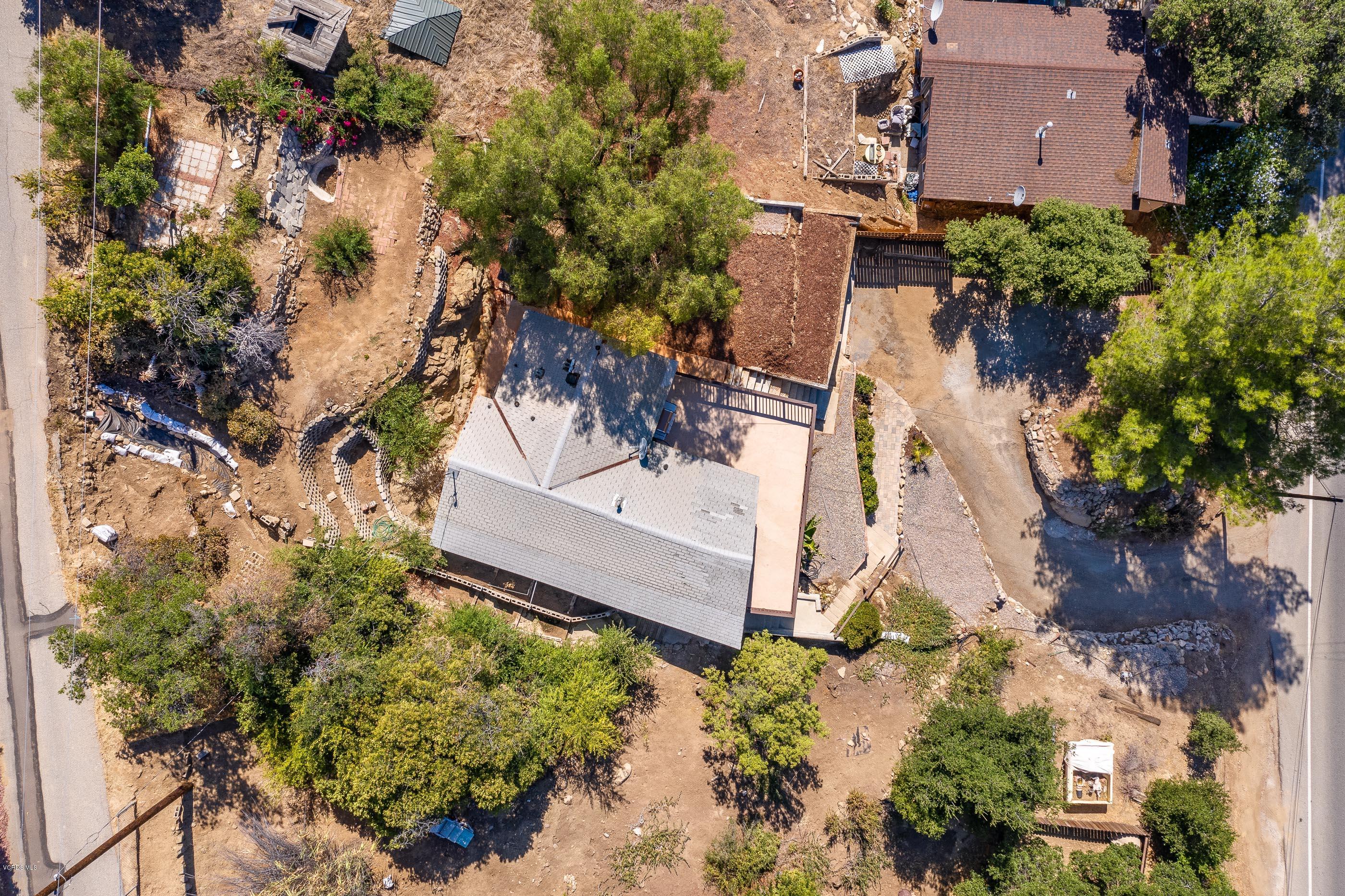 6834 Santa Susana Pass Road Simi Valley, CA 93063 - Photo 38 of 41 6834 Santa Susana Pass Rd Simi Valley-35
