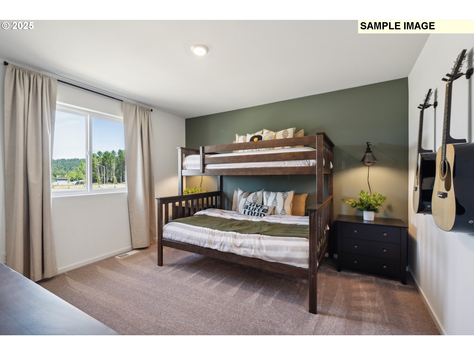 5711 Bainbridge Road Eugene, OR 97402 - Photo 22 of 37 Gallery Image 22