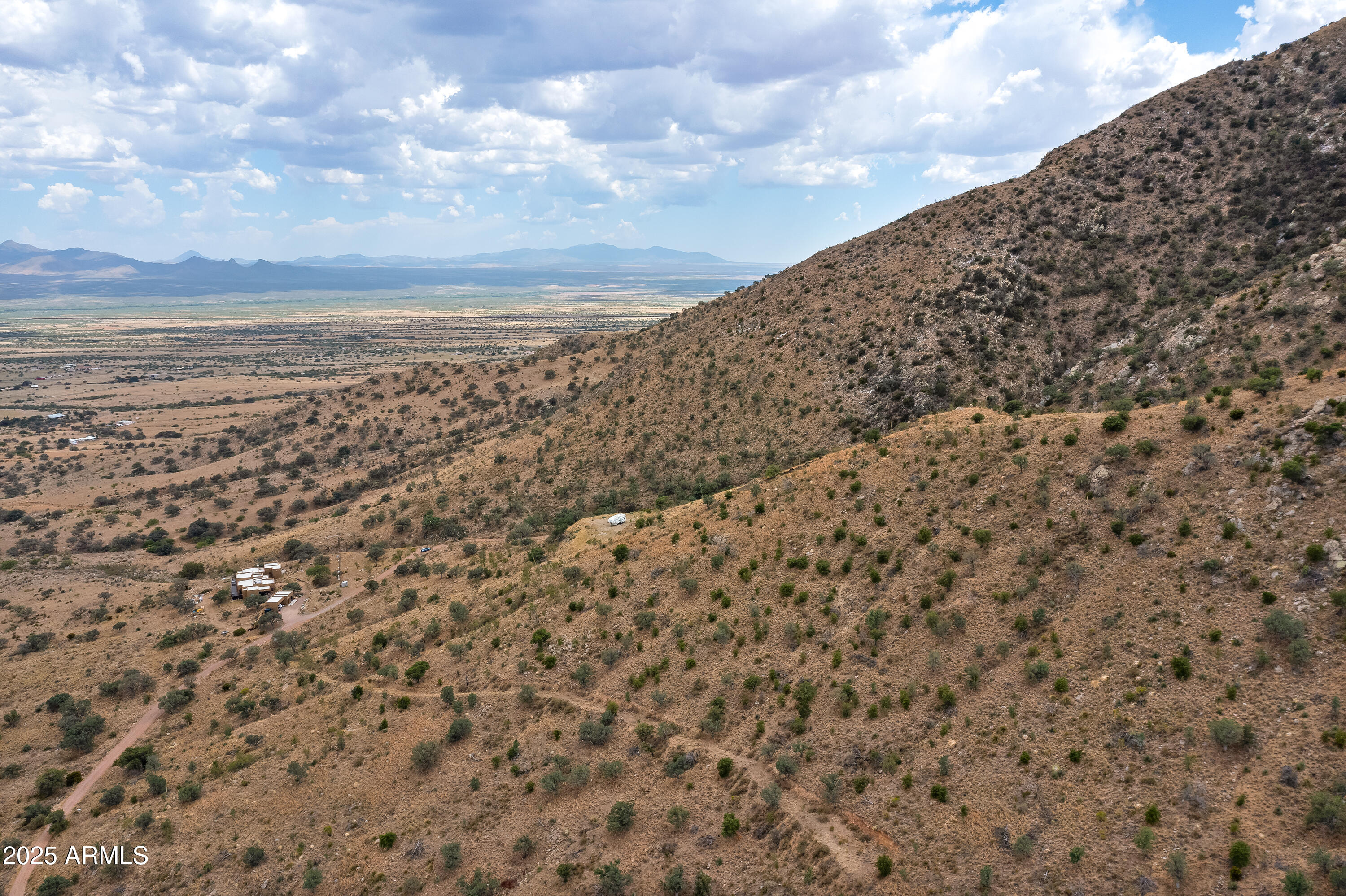 1-mm South Stone Ridge Road, Unit A Hereford, AZ 85615 - Photo 6 of 12 a view of a building