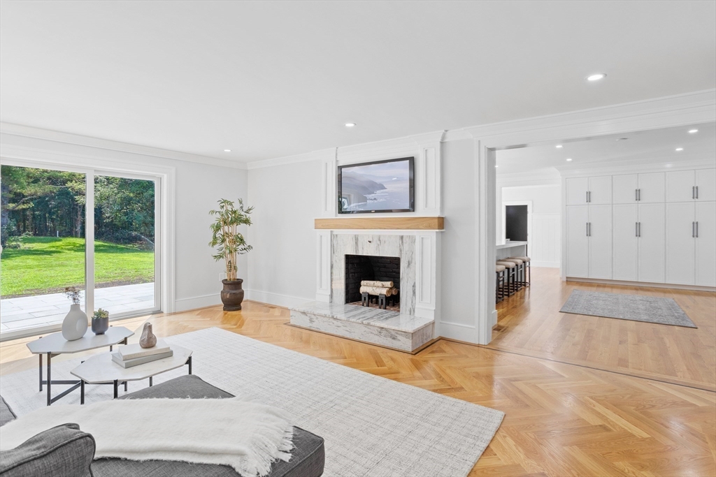1196 Lowell Road Concord, MA 01742 - Photo 16 of 39 Gallery Image 16