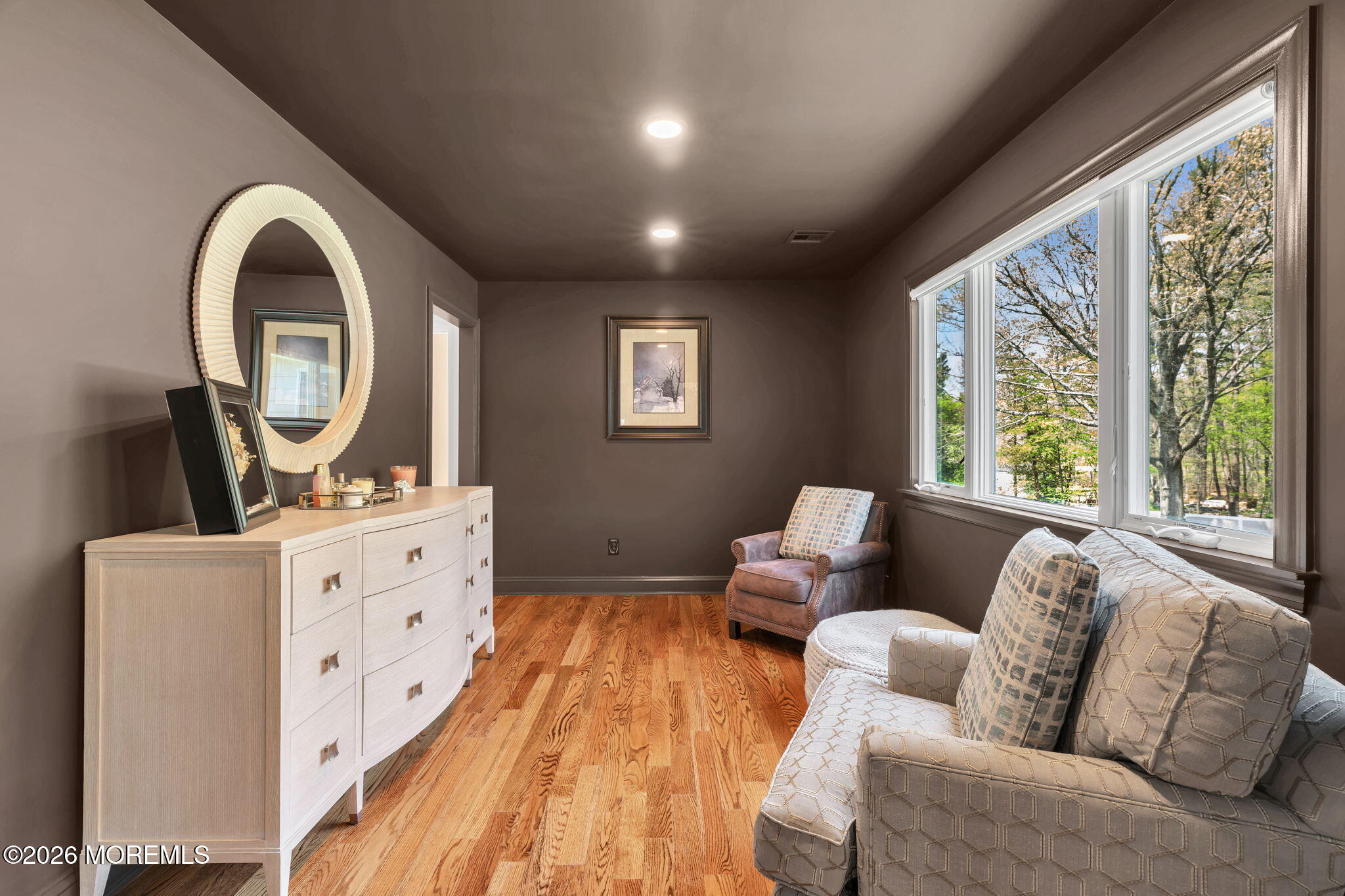 103 Obre Road Colts Neck, NJ 07722 - Photo 28 of 61 29-Sitting Room1
