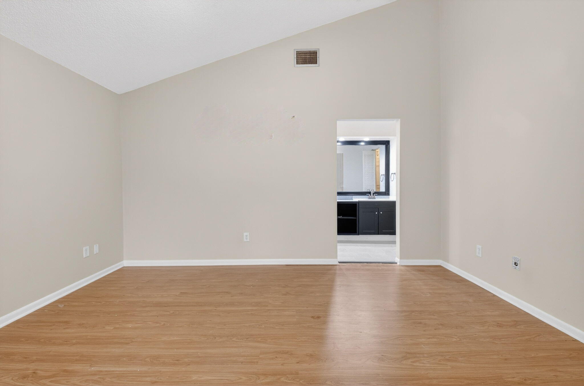 6130 Aloma Lane Boca Raton, FL 33433 - Photo 22 of 32 22-web-or-mls-DSC_6177