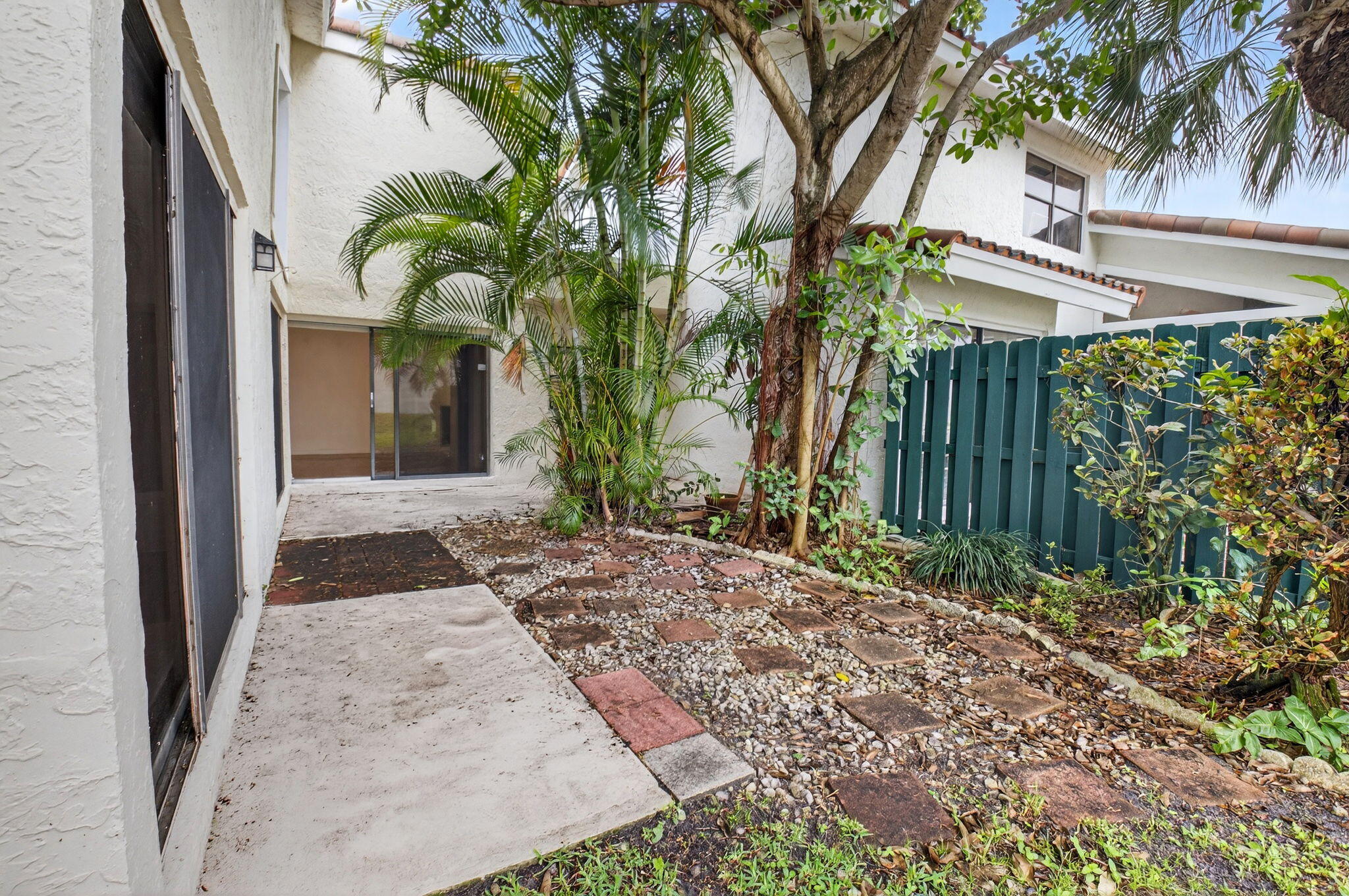 6130 Aloma Lane Boca Raton, FL 33433 - Photo 31 of 32 31-web-or-mls-DSC_6068