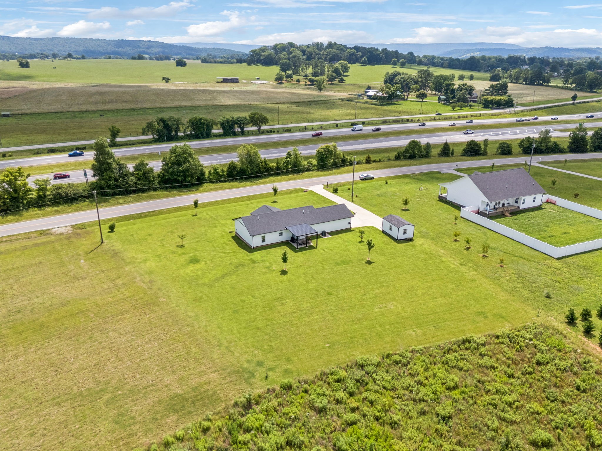 869 Charles Golden Road Sparta, TN 38583 - Photo 2 of 61 Gallery Image 2
