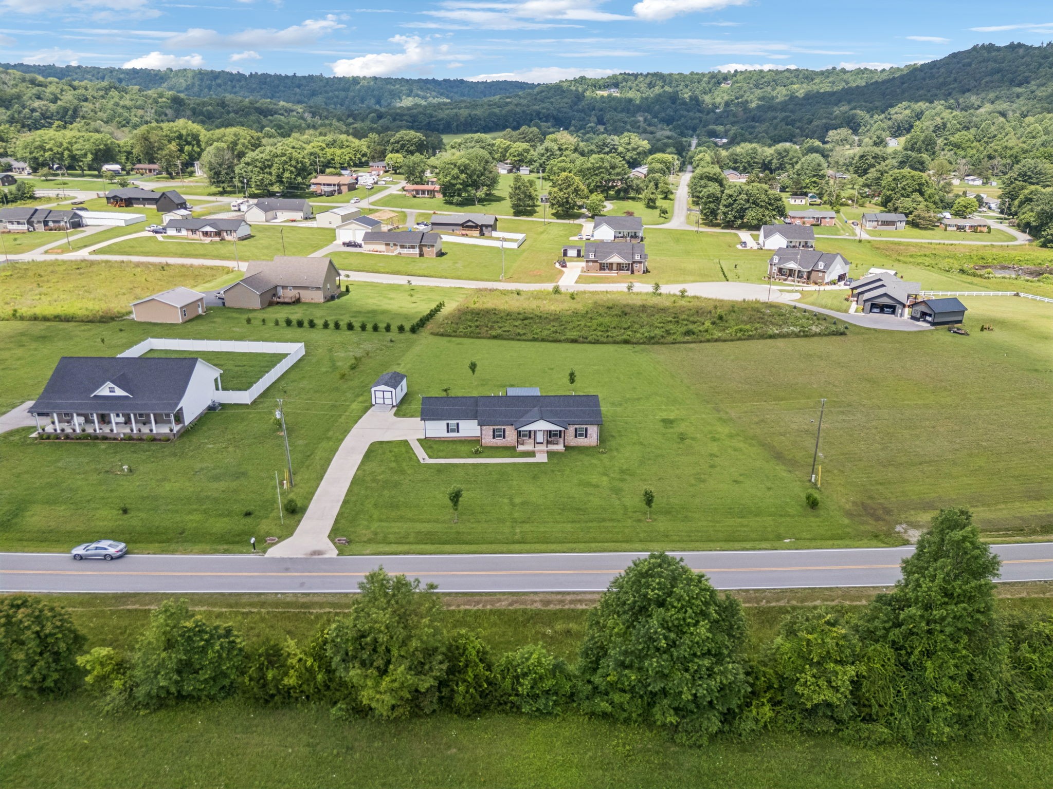 869 Charles Golden Road Sparta, TN 38583 - Photo 46 of 61 Gallery Image 46