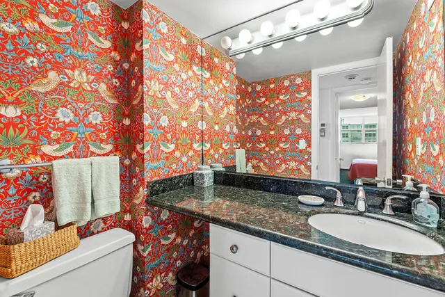 $2,200 | 3540 South Ocean Boulevard, Unit 601, South Palm Beach, FL 33480