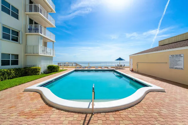 $2,200 | 3540 South Ocean Boulevard, Unit 601, South Palm Beach, FL 33480