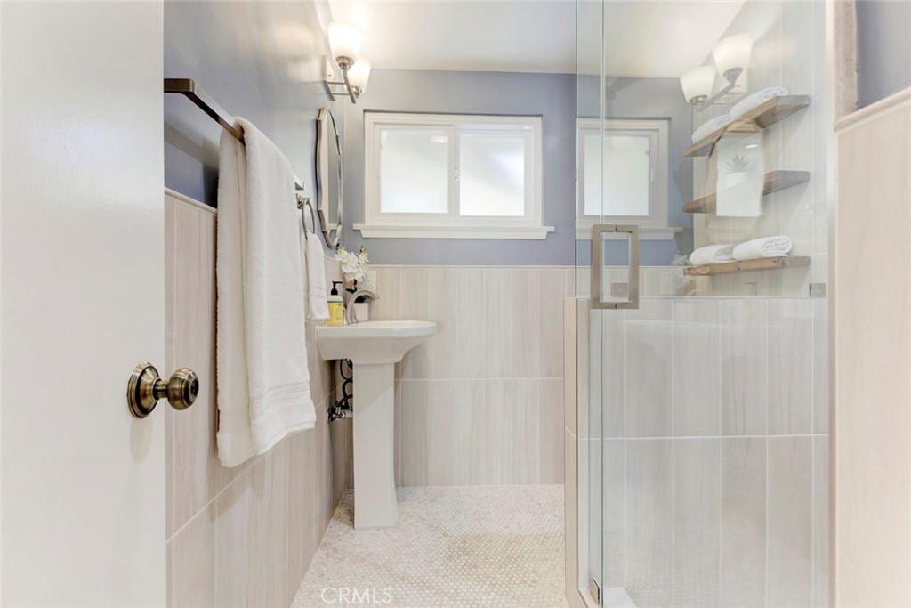 341 Cumberland Road Glendale, CA 91202 - Photo 25 of 34