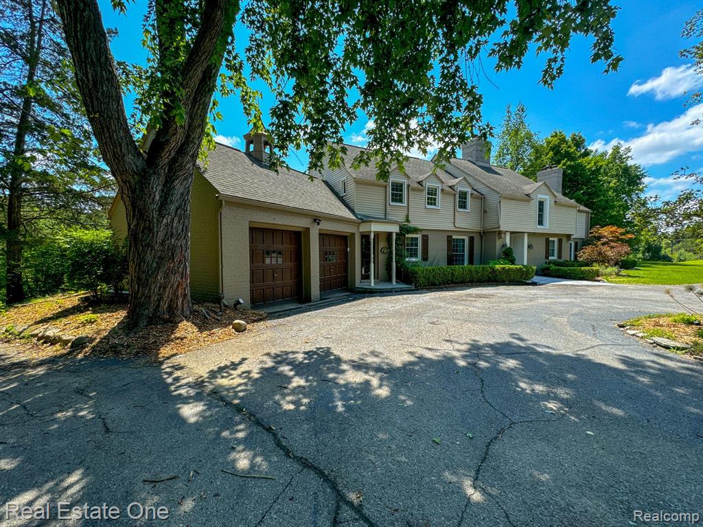 30600 Lahser Road Beverly Hills, MI 48025 - Photo 3 of 59