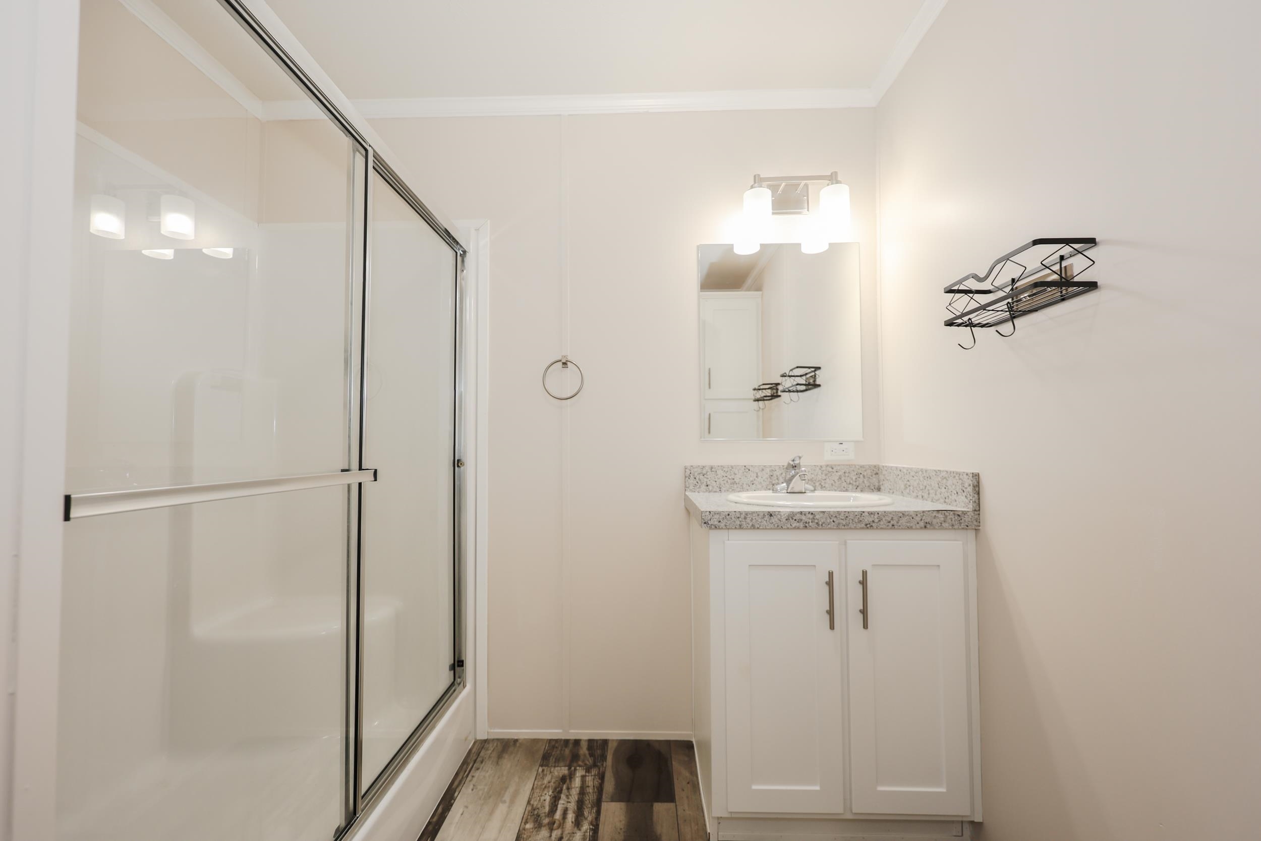 37 Mobile Drive Hudson, NH 03051 - Photo 17 of 32