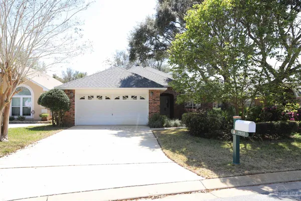 $2,400 | 9955 Rail Circle, Pensacola, FL 32507