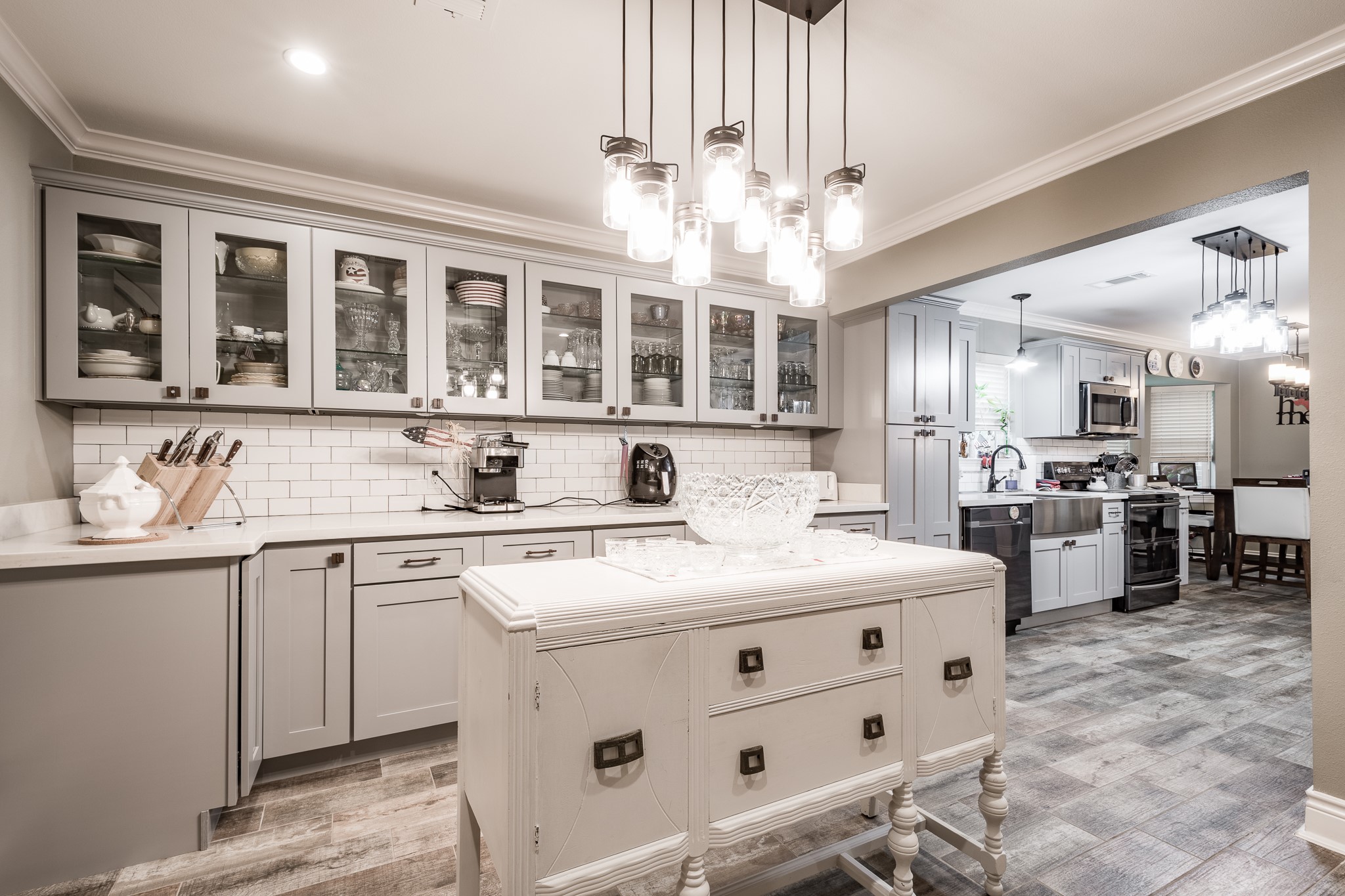 3600 Autumn Lane Baytown, TX 77521 - Photo 5 of 47