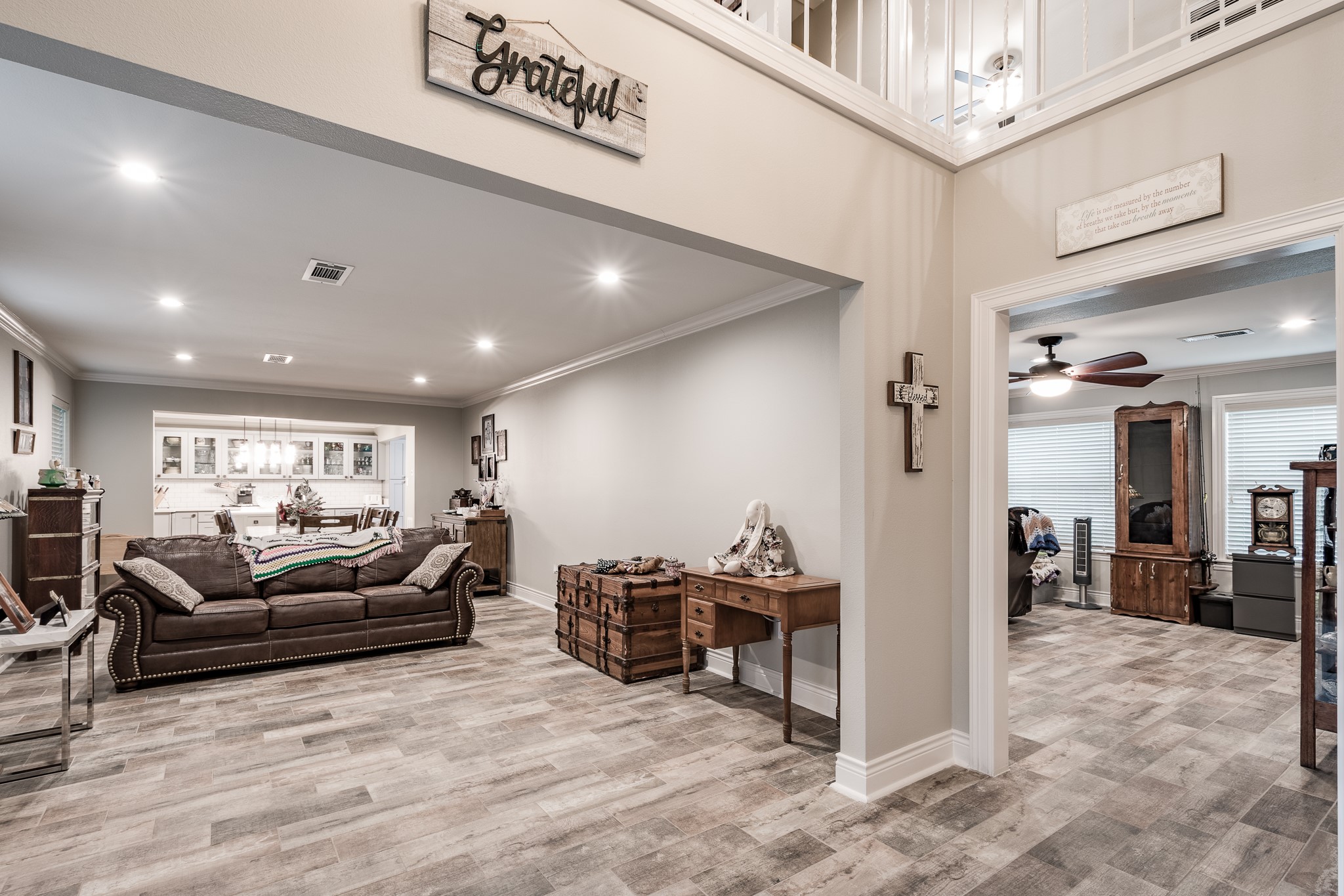 3600 Autumn Lane Baytown, TX 77521 - Photo 9 of 47