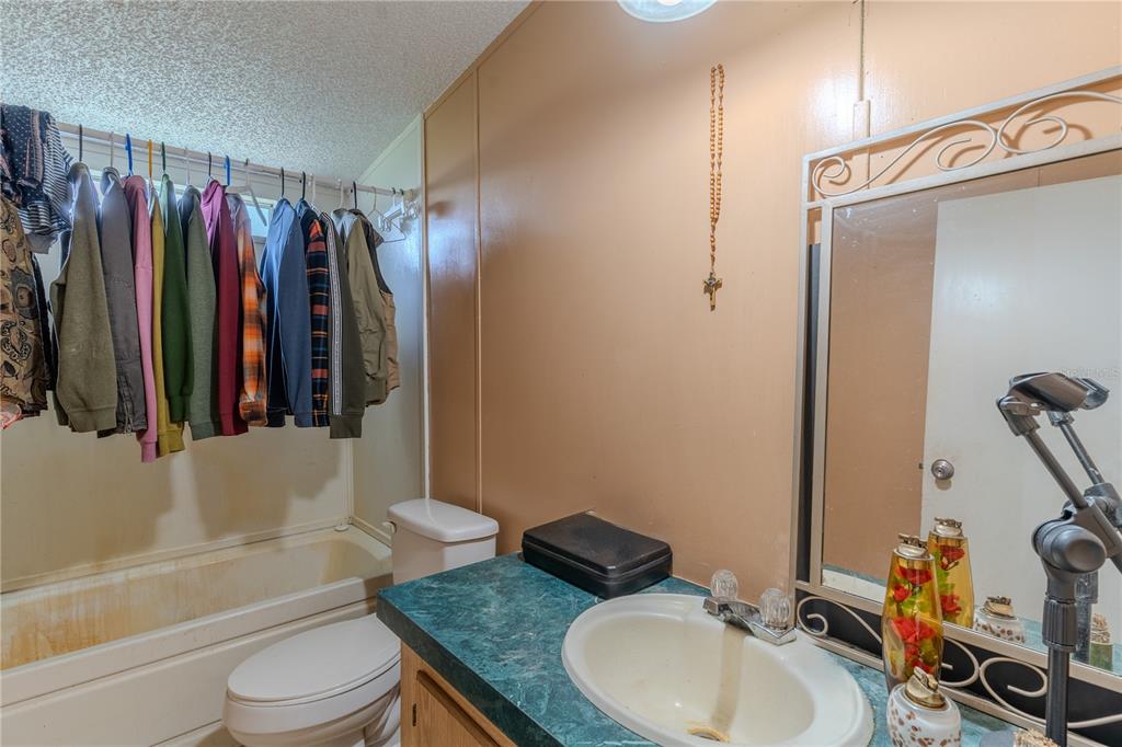 2335 Old Polk City Road Lakeland, FL 33809 - Photo 16 of 44