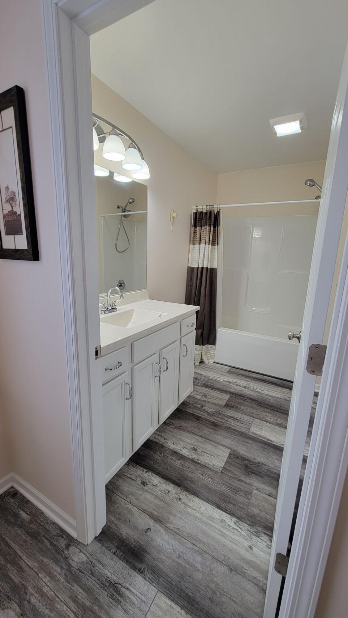 14888 South State Road Perry, MI 48872 - Photo 33 of 50 IMG_1596