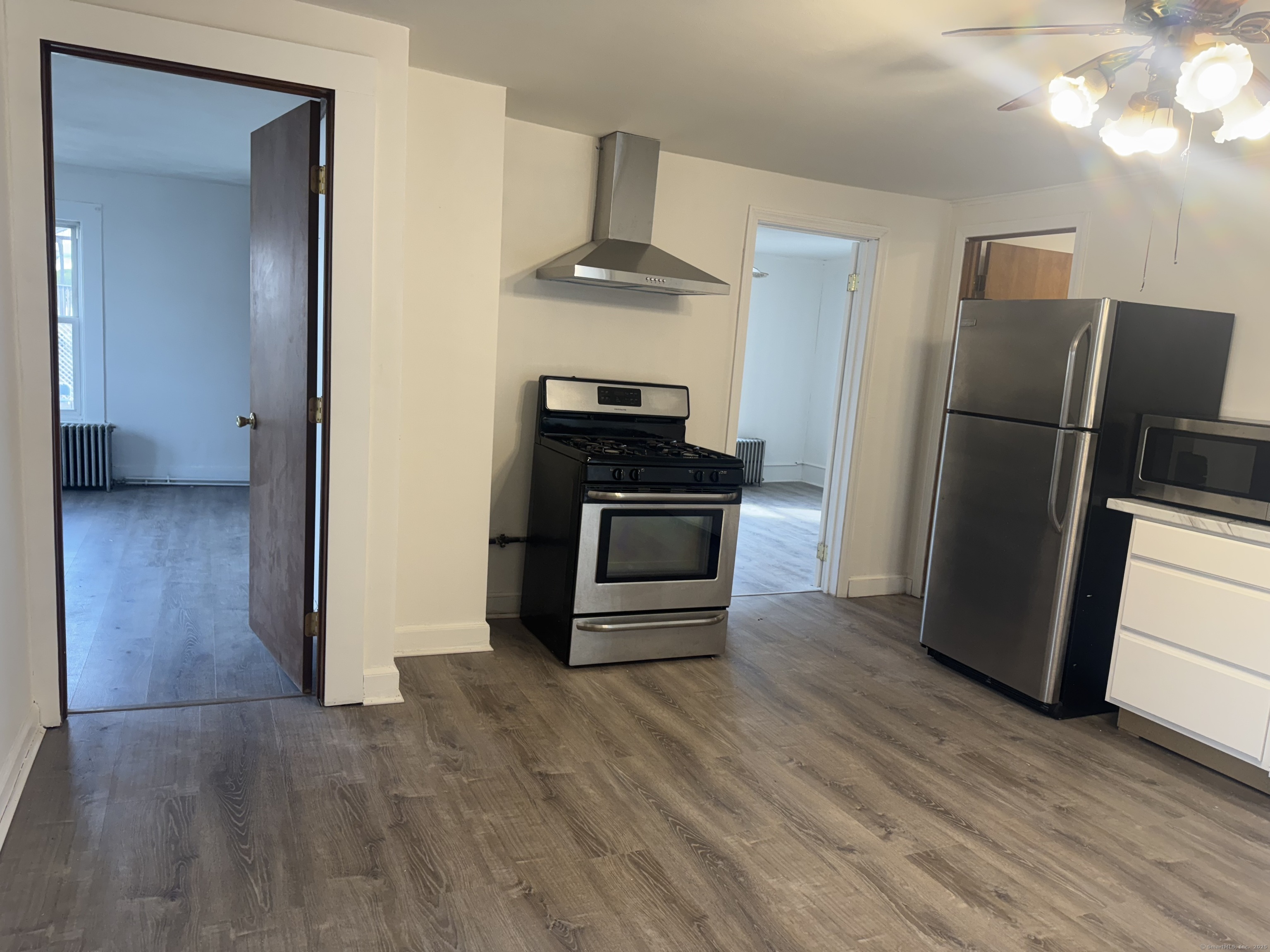 69 Smith Street, Unit 2 New Britain, CT 06053 - Photo 4 of 17