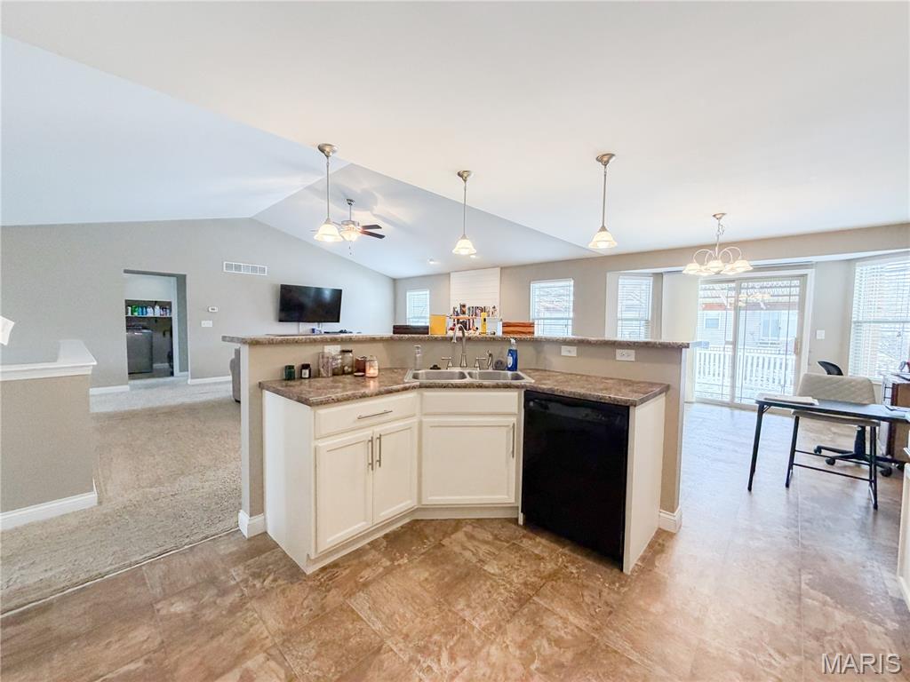 887 West 3rd Street Aviston, IL 62216 - Photo 3 of 32