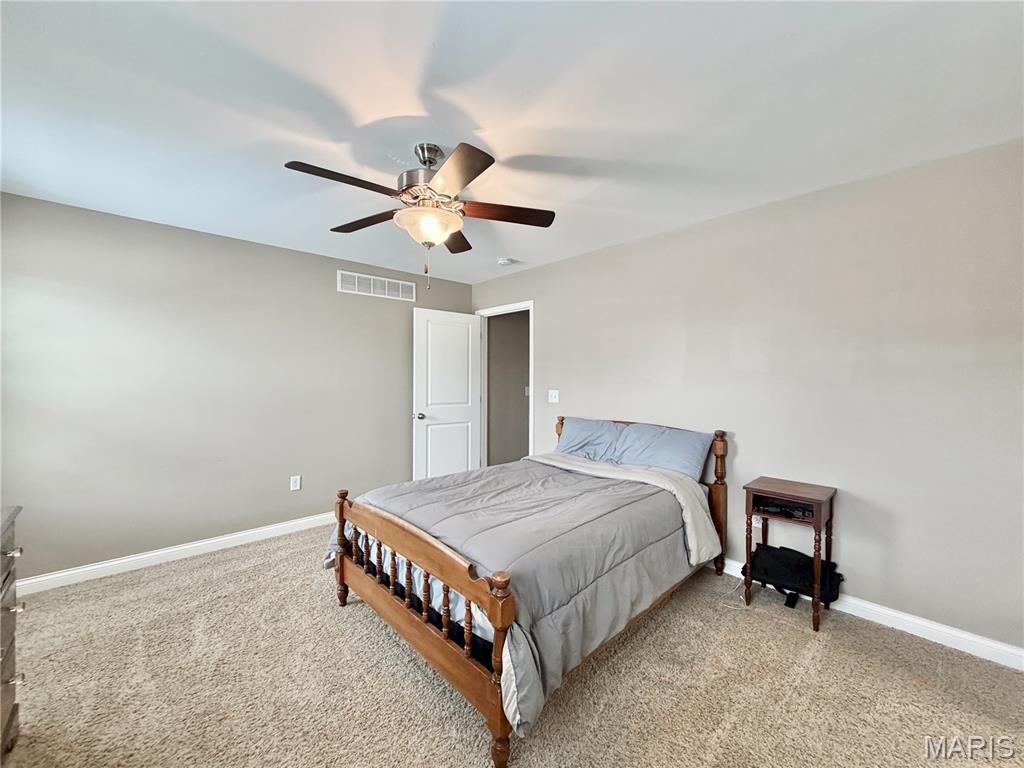 887 West 3rd Street Aviston, IL 62216 - Photo 6 of 32