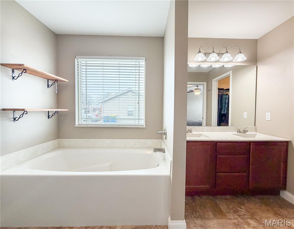 887 West 3rd Street Aviston, IL 62216 - Photo 10 of 32