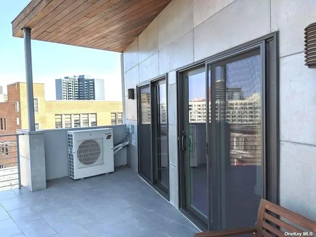 $5,800,000 | 86-30 Grand Avenue, Unit 10 | Nassau Heights