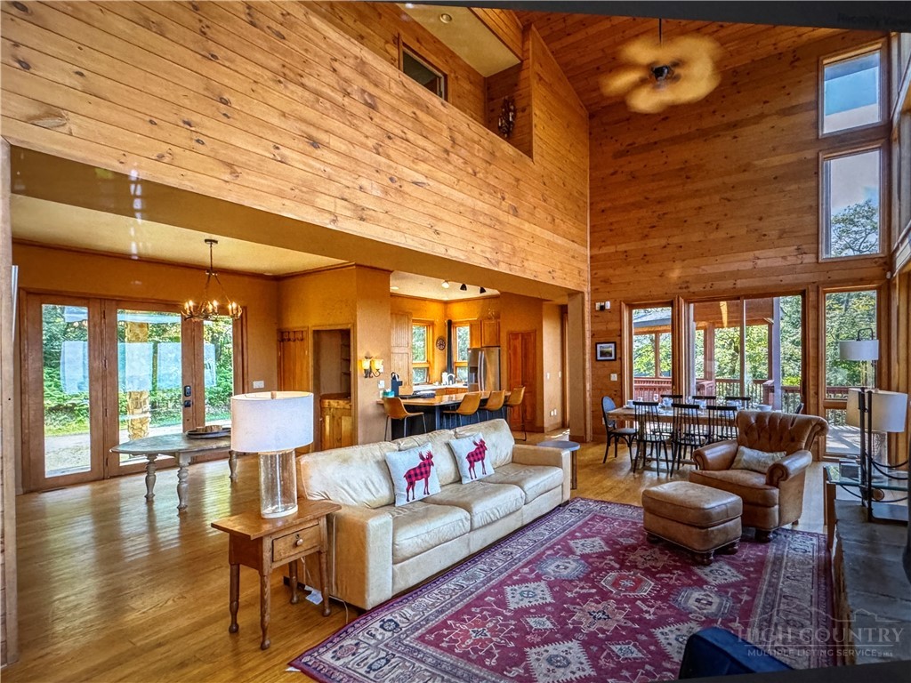 200 Summit Lodge Road Beech Mountain, NC 28604 - Photo 5 of 25
