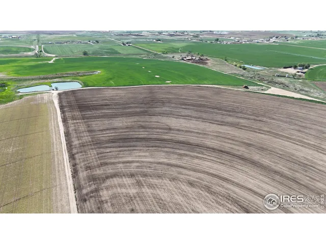 a view of an ocean and city