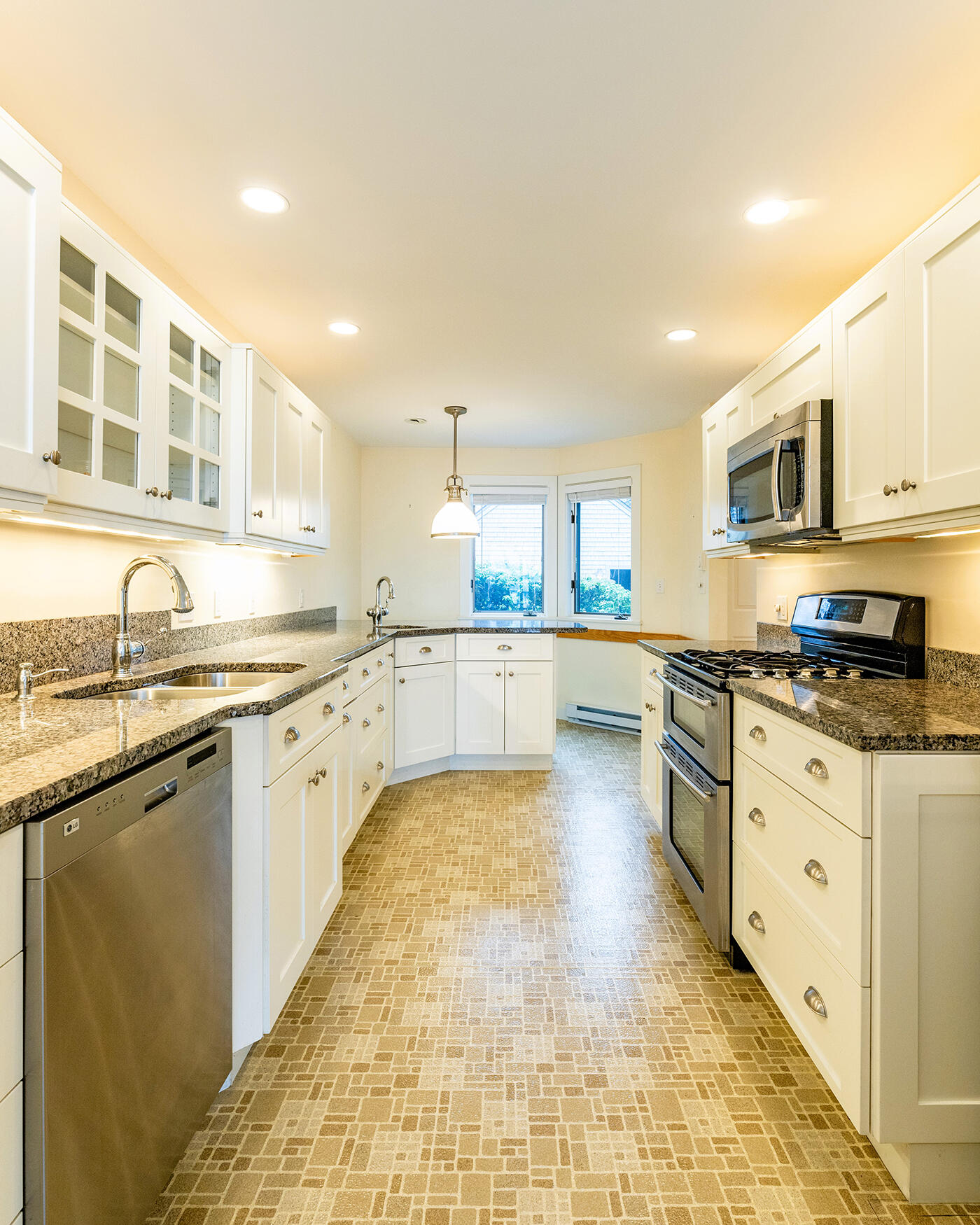 9 Jameson Point Road, Unit 10 Rockland, ME 04841 - Photo 15 of 42 Kitchen (4)