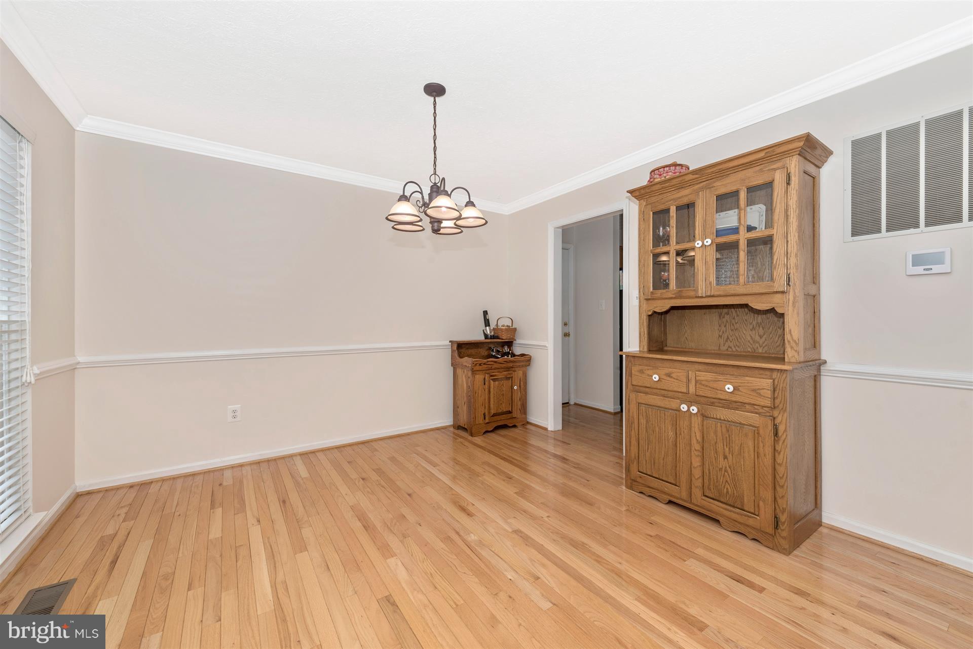4816 Old Holter Road Jefferson, MD 21755 - Photo 15 of 40 Gallery Image 15