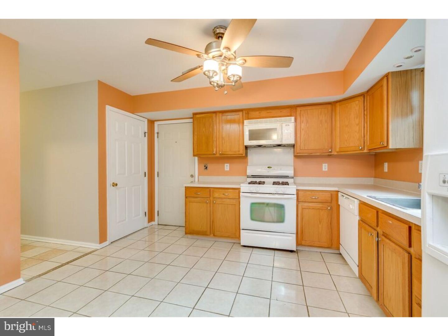 213 Harrison Avenue Mount Holly, NJ 08060 - Photo 8 of 22 Kitchen