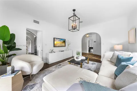 $3,375,000 | 628 Northeast 59th Street, Miami, FL 33137