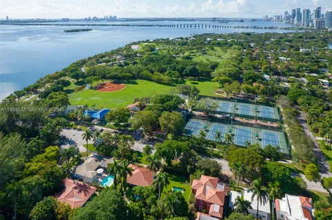 $3,375,000 | 628 Northeast 59th Street, Miami, FL 33137