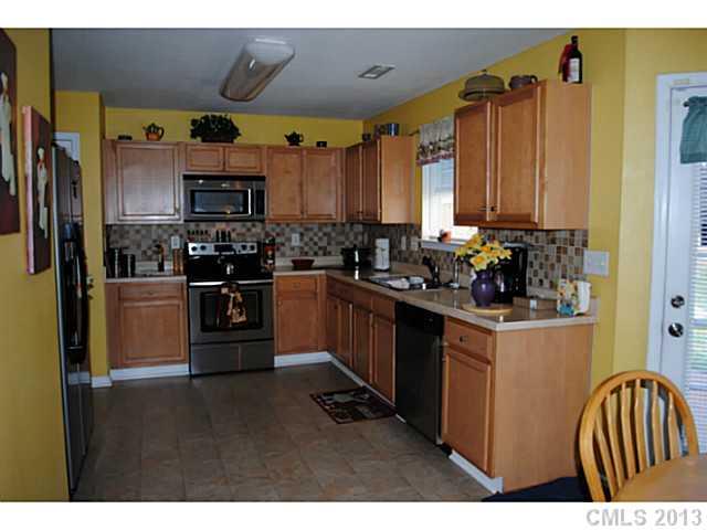 5203 Sunriver Road Gastonia, NC 28054 - Photo 2 of 16