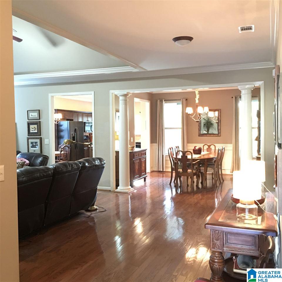 1052 Riviera Drive Calera, AL 35040 - Photo 5 of 33