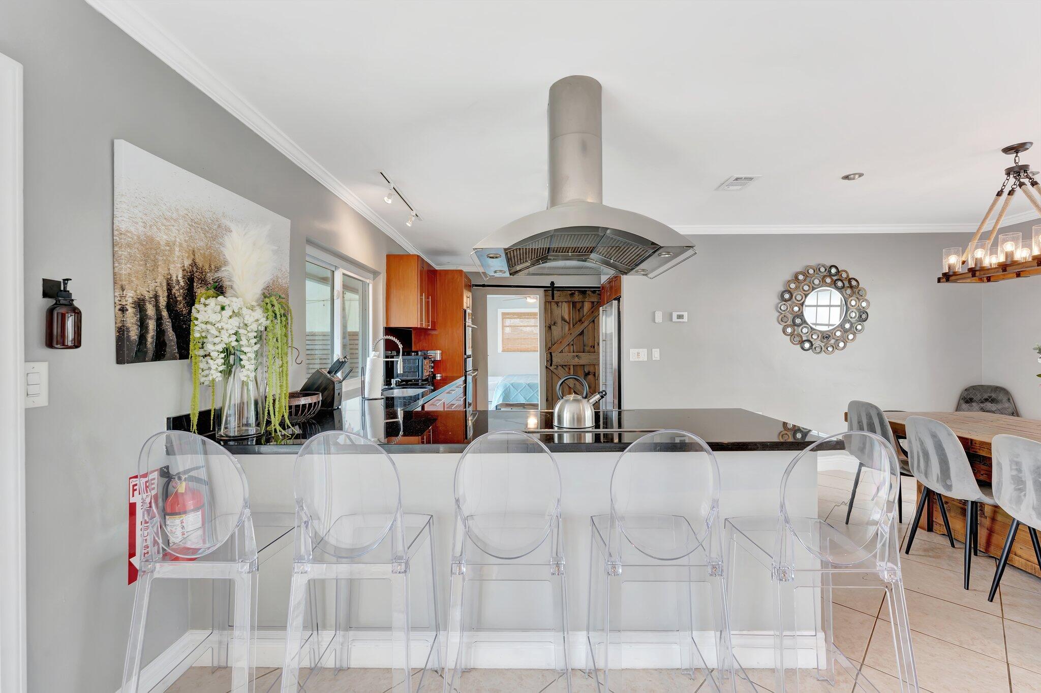 5820 Northeast 14th Road Fort Lauderdale, FL 33334 - Photo 13 of 57 5-web-or-mls-DSC07556