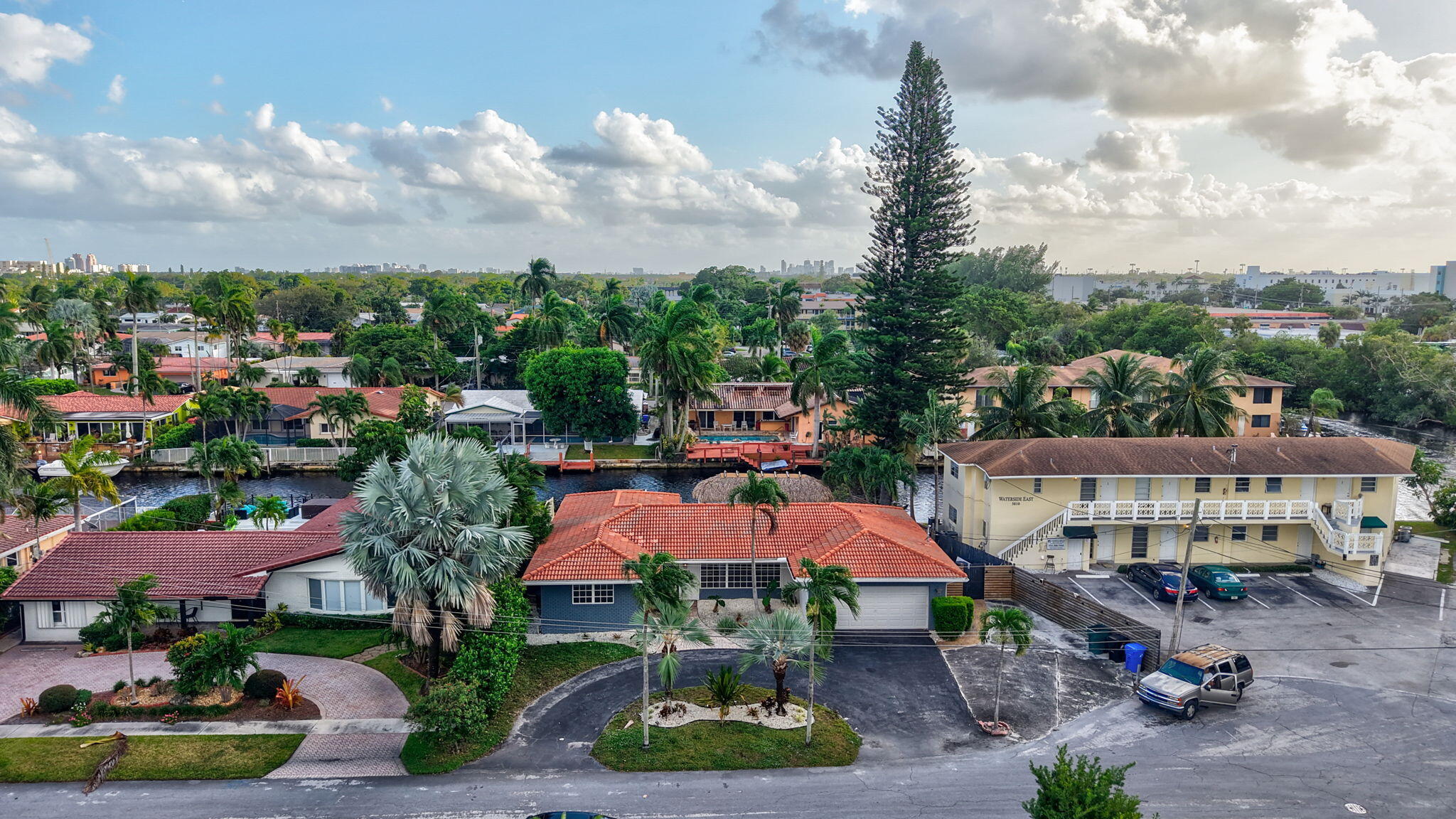 5820 Northeast 14th Road Fort Lauderdale, FL 33334 - Photo 45 of 57 46-web-or-mls-DJI_20241113160845_0528_D_