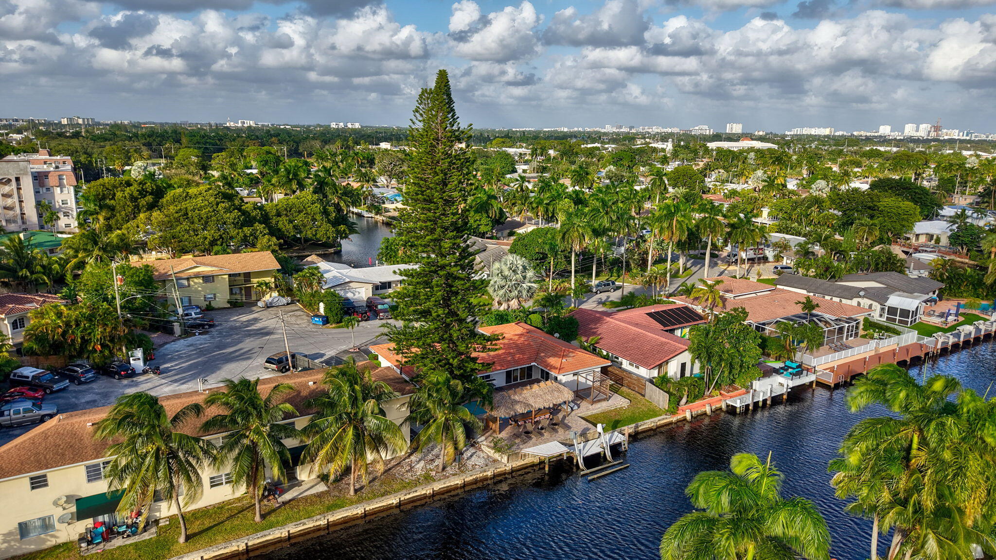 5820 Northeast 14th Road Fort Lauderdale, FL 33334 - Photo 48 of 57 51-web-or-mls-DJI_20241113155544_0469_D_