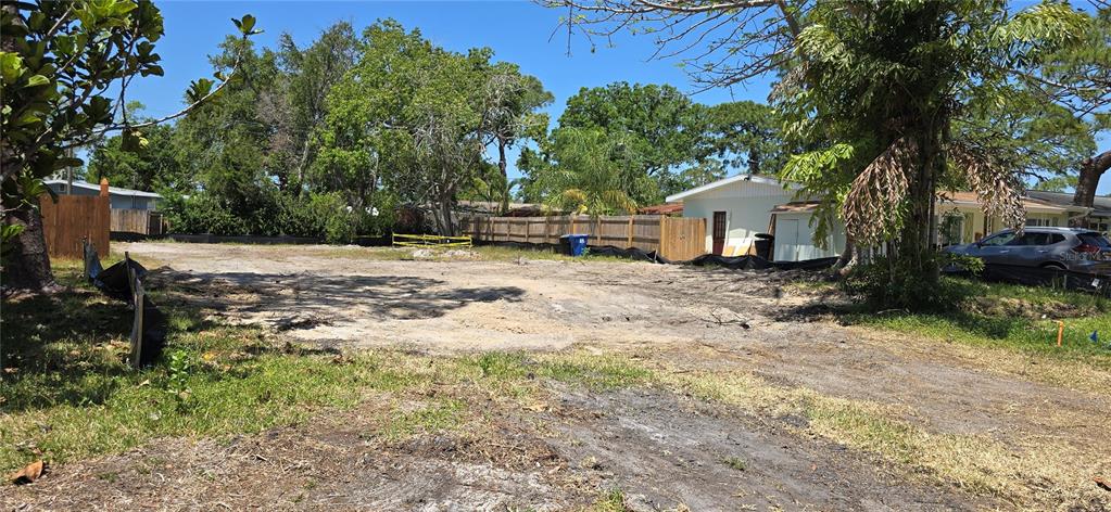 9000 1st Street North St. Petersburg, FL 33702 - Photo 4 of 5