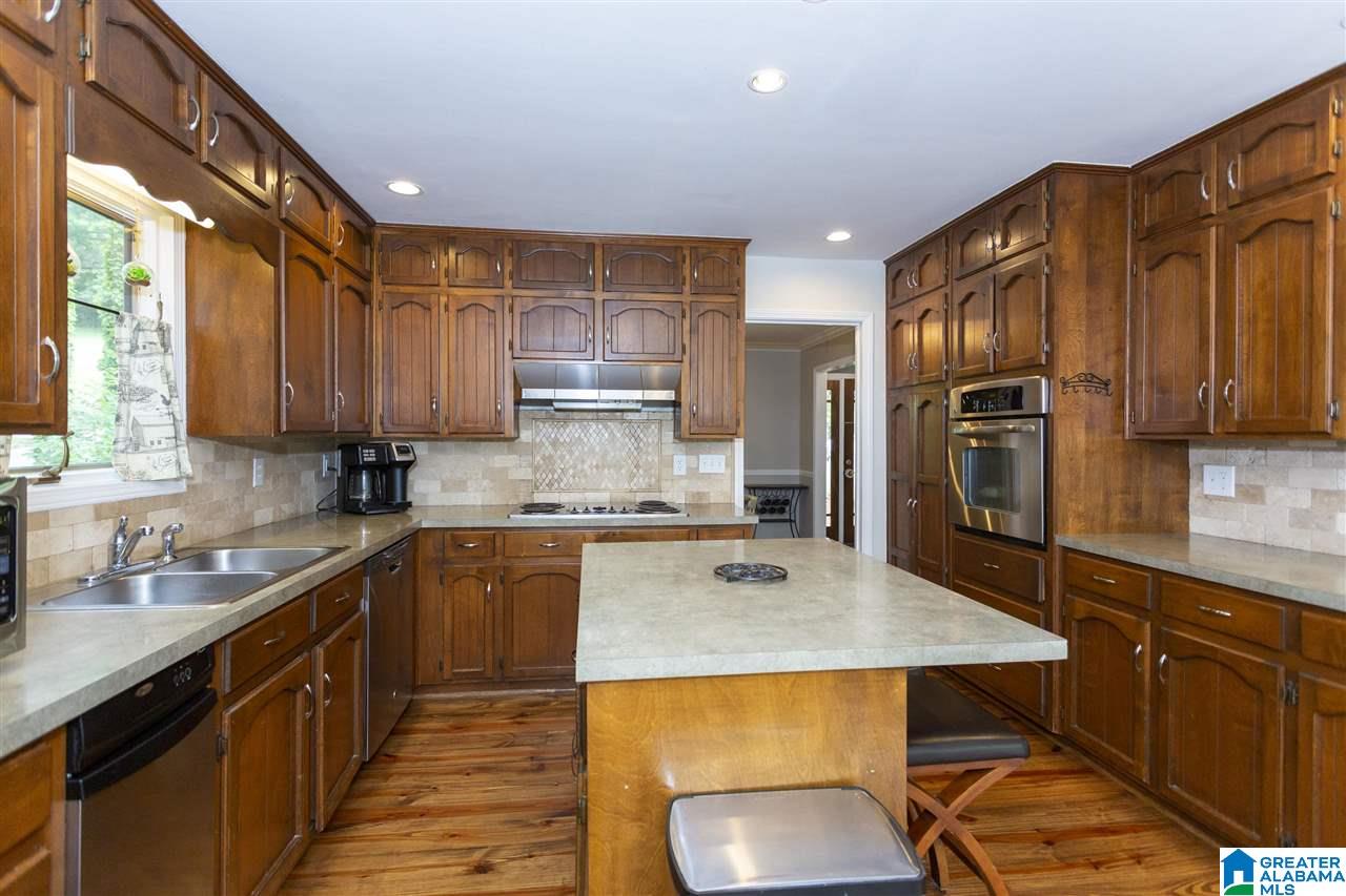 6544 Quail Run Drive Pelham, AL 35124 - Photo 10 of 49