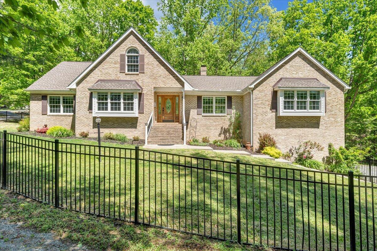 4620 Carvins Cove Road Salem, VA 24153 - Photo 72 of 99 072-MIB08577