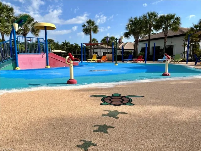 $570,000 | 10327 Carolina Willow Drive, Fort Myers, FL 33913