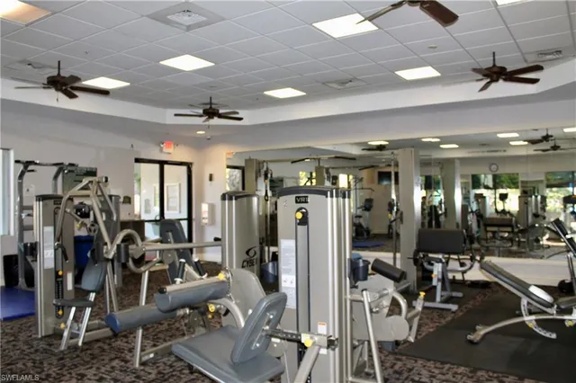 $570,000 | 10327 Carolina Willow Drive, Fort Myers, FL 33913