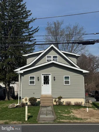 $2,500 | 422 Kansas Road, Warrington, PA 18976